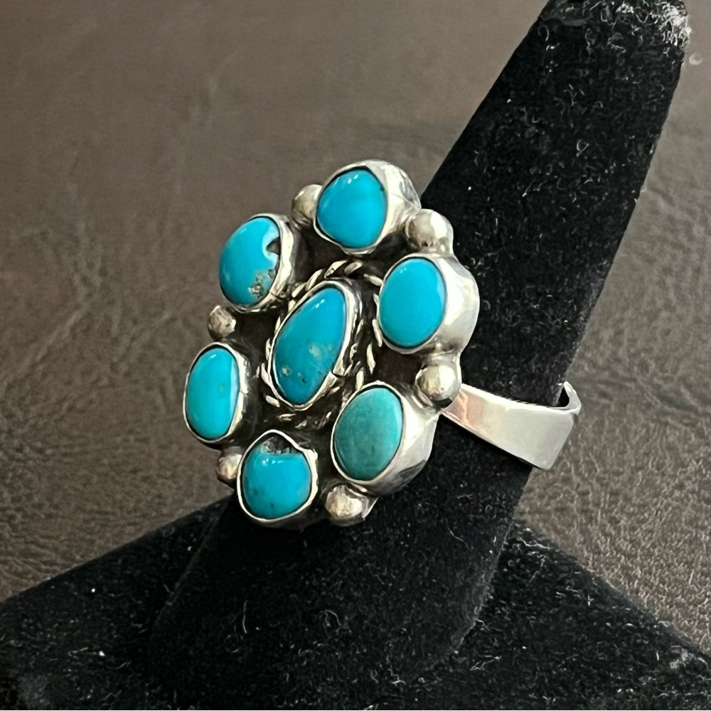 Vintage signed Zuni large Turquoise and sterling silver cluster ring - Picture 5 of 14